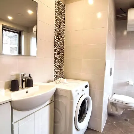 Apartmán Cozy 1br Mountain View For 4 Guests