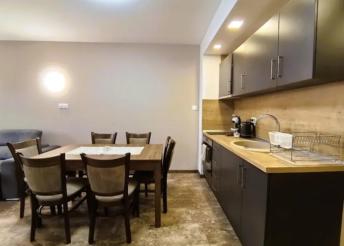 Cozy 1br Mountain View For 4 Guests Apartmán *